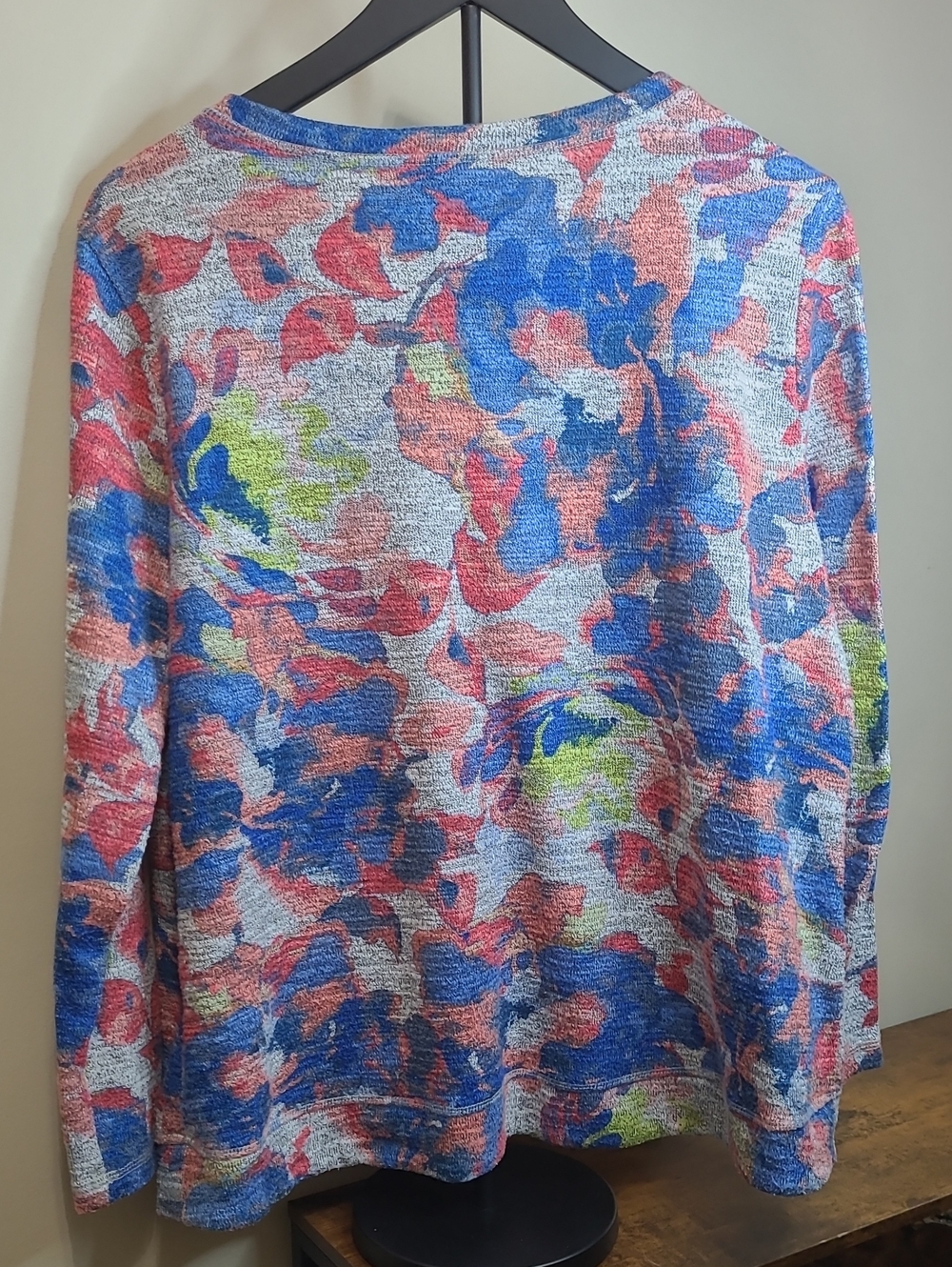 Ruby Rd Colorful Abstract Patterned Crewneck Top size Large - Picture 2 of 6